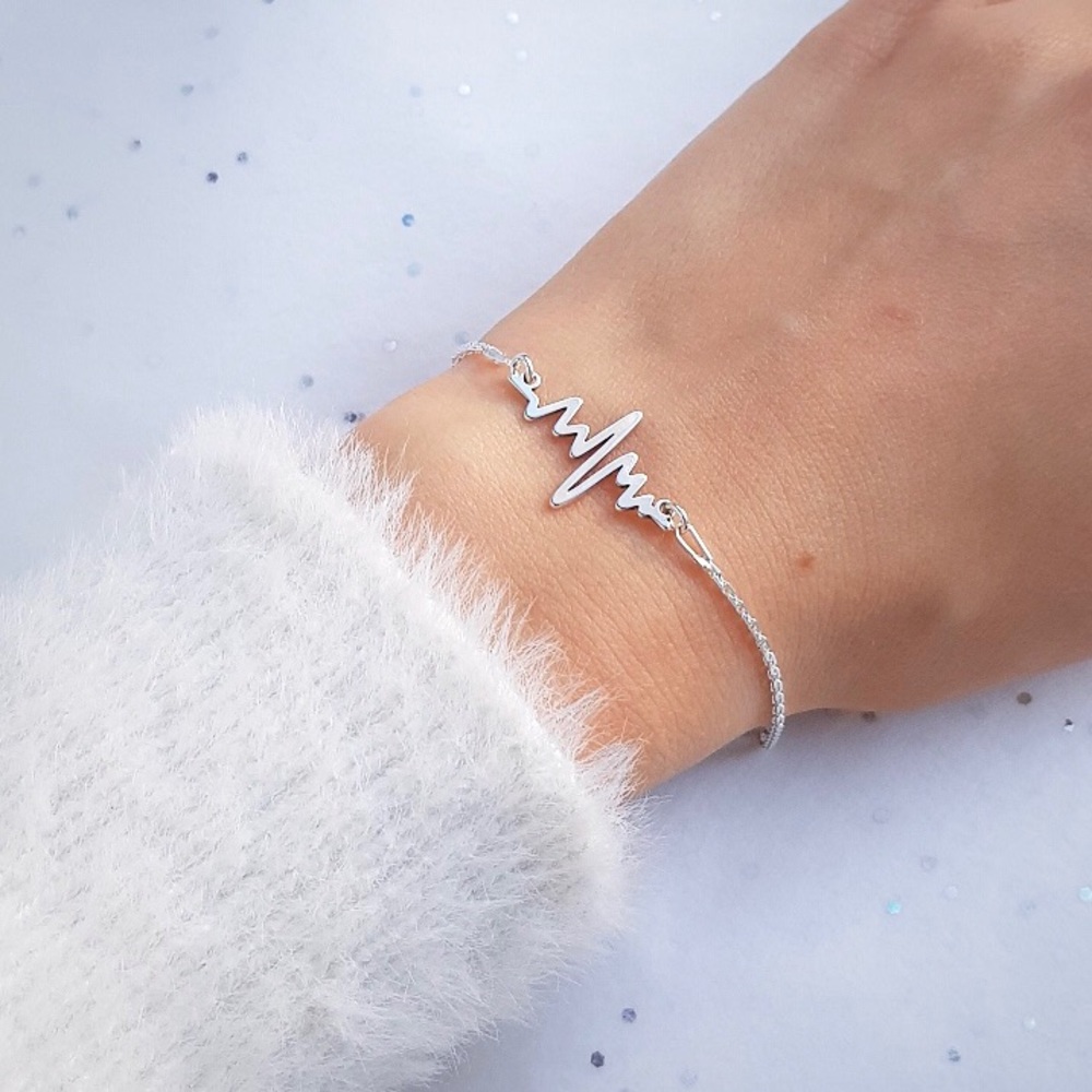 “Warrior” Heartbeat EKG Nurse/Survivor Bracelet